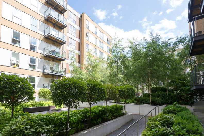 1 bedroom apartments/flats to sale in Napier House, Bromyard Avenue, Ealing-image 5