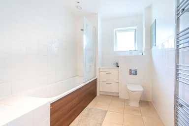 Heath Parade, Grahame Park Way, Colindale - NW9 view 8