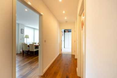 Heath Parade, Grahame Park Way, Colindale - NW9 view 14