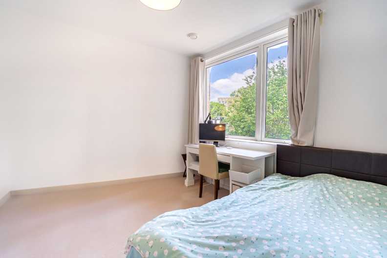2 bedrooms apartments/flats to sale in Heath Parade, Grahame Park Way, Colindale-image 13