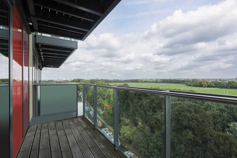 2 bedrooms apartments/flats for sale in Homerton Road, Homerton - E9 view 2