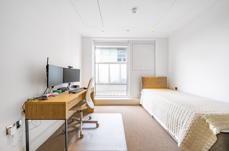 2 bedrooms apartments/flats to sale in Kensington High Street, Chelsea-image 20