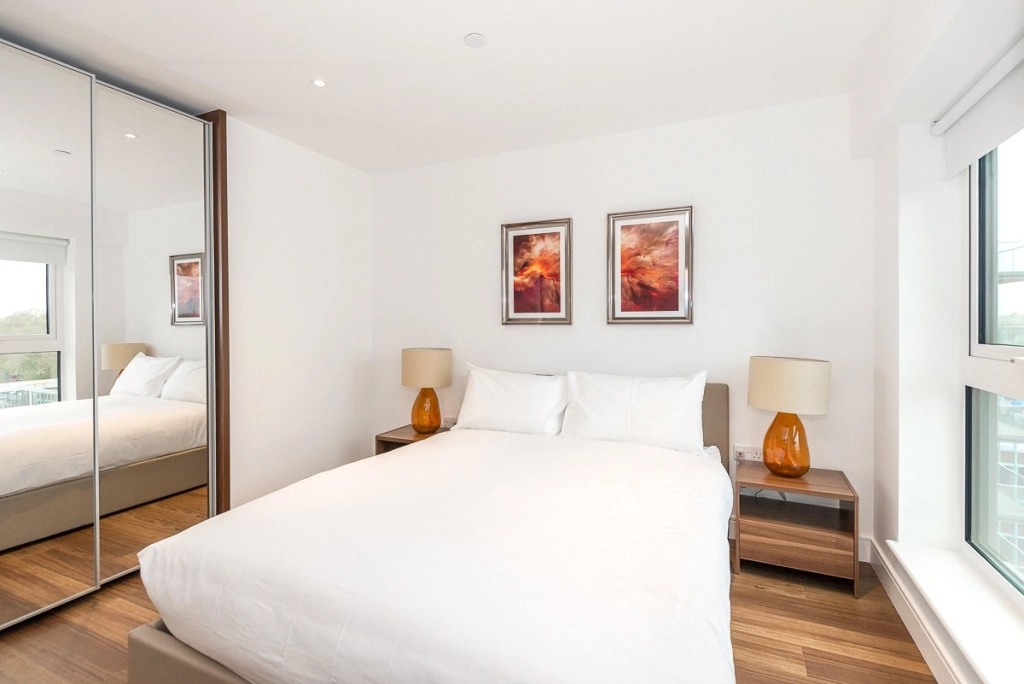 1 bedroom apartments/flats for sale in Longfield Avenue, Ealing - W5 view 6