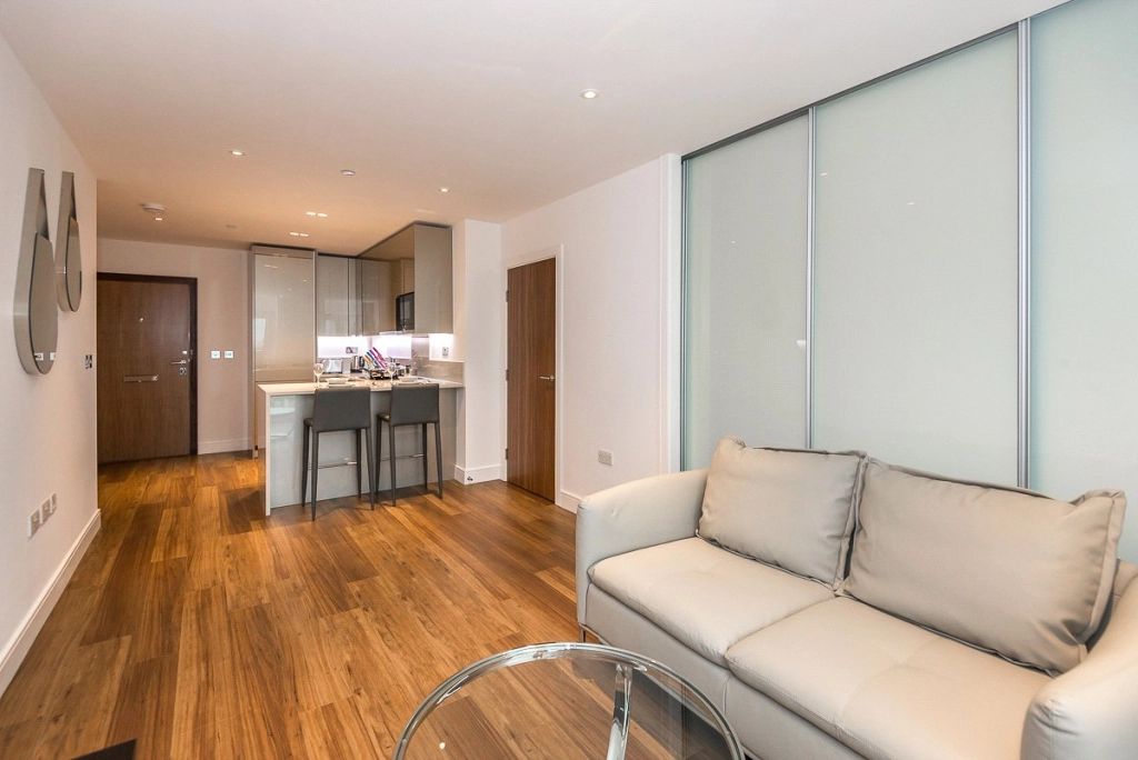1 bedroom apartments/flats for sale in Longfield Avenue, Ealing - W5 view 3