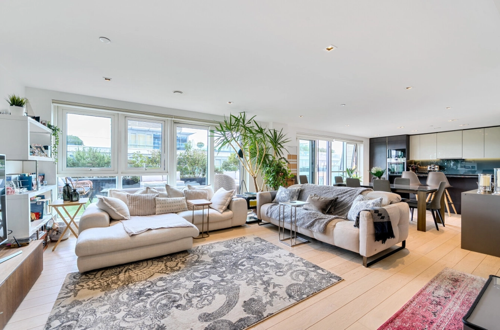 3 bedrooms apartments/flats for sale in Longfield Avenue, Ealing - W5 view 6