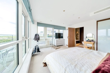 Longfield Avenue, Ealing W5 image 11