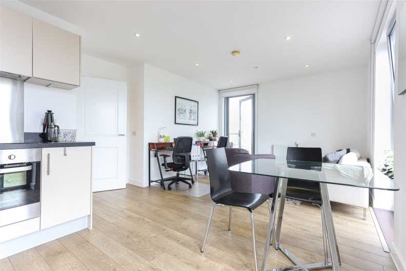 1 bedroom apartments/flats to sale in New Festival Avenue, Poplar-image 9