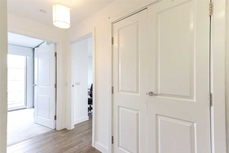 1 bedroom apartments/flats to sale in New Festival Avenue, Poplar-image 16