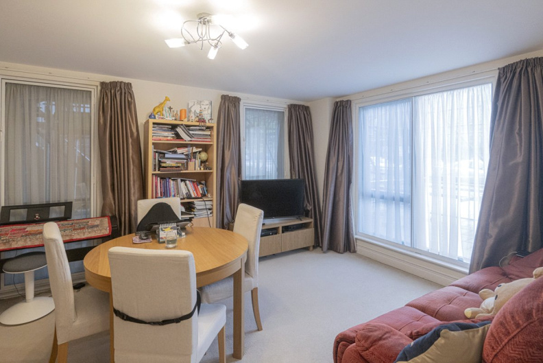 2 bedrooms apartments/flats to sale in Needleman Close, Pulse, Colindale-image 2