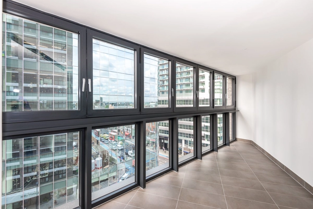 2 bedrooms apartments/flats for sale in New Drum Street, Aldgate East - E1 view 3