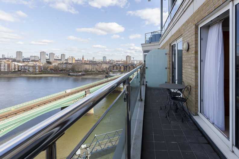 2 bedrooms apartments/flats to sale in The Boulevard, Imperial Wharf-image 9