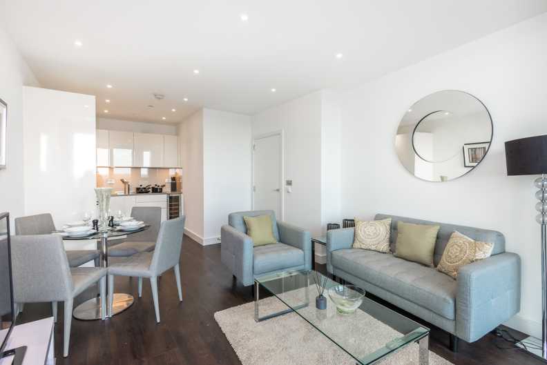1 bedroom apartments/flats to sale in Hebden Place, Nine Elms-image 1