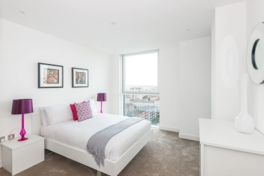 Hebden Place, Nine Elms - SW8 view 4