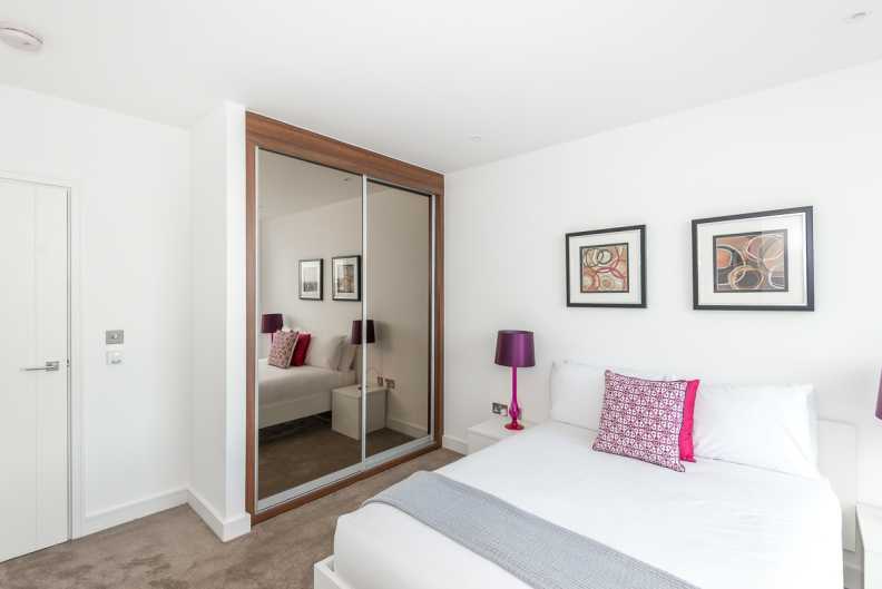 1 bedroom apartments/flats to sale in Hebden Place, Nine Elms-image 5