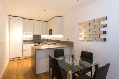 Longfield Avenue, Ealing W5 image 12