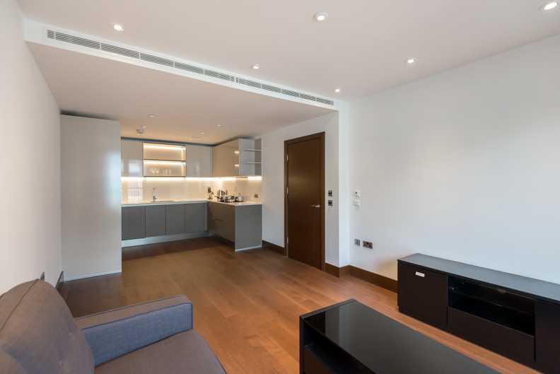 1 bedroom apartments/flats to sale in Fetter Lane, Holborn-image 5