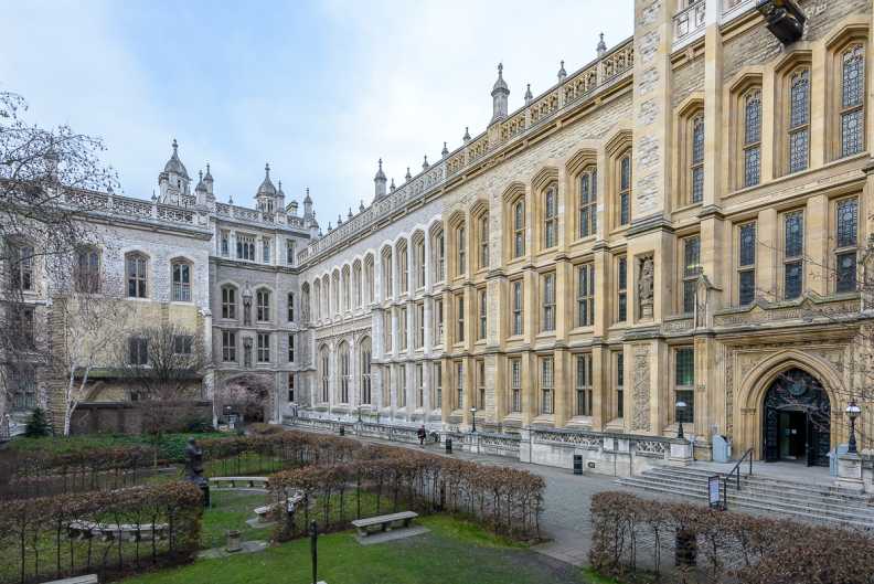 1 bedroom apartments/flats to sale in Fetter Lane, Holborn-image 1