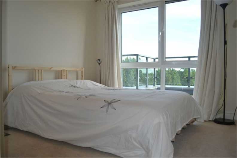 2 bedrooms apartments/flats to sale in Aerodrome Road, Beaufort Park, London-image 5