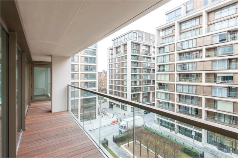 3 bedrooms apartments/flats to sale in Radnor Terrace, Kensington-image 2