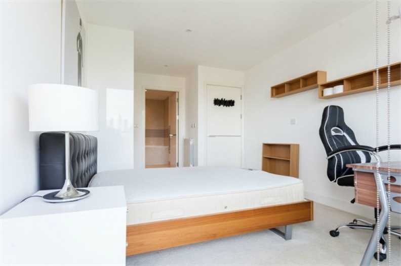 2 bedrooms apartments/flats to sale in Marine Wharf, Surrey Quay-image 8