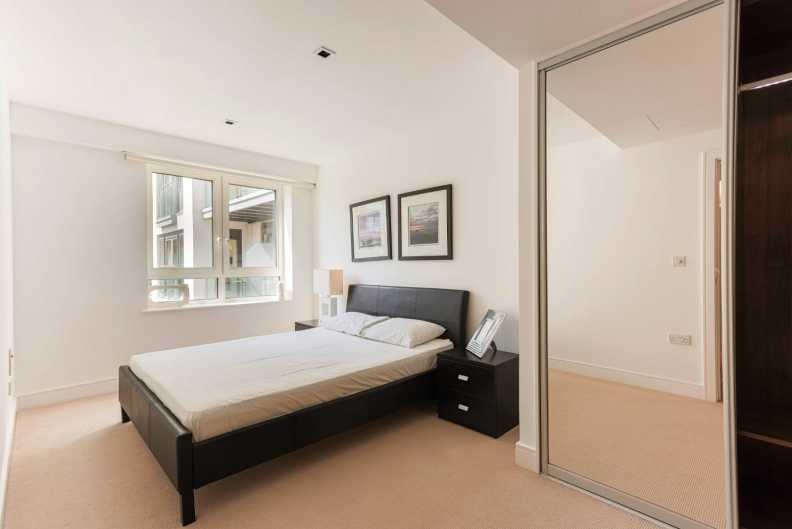 2 bedrooms apartments/flats to sale in Kew Bridge Road, Brentford-image 5