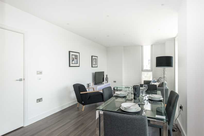 2 bedrooms apartments/flats to sale in Hebden Place, Nine Elms-image 5