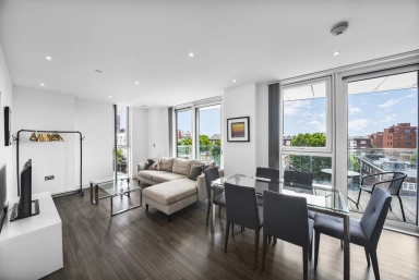Hebden Place, Nine Elms - SW8 view 2