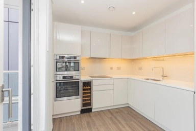 Hebden Place, Nine Elms - SW8 view 13