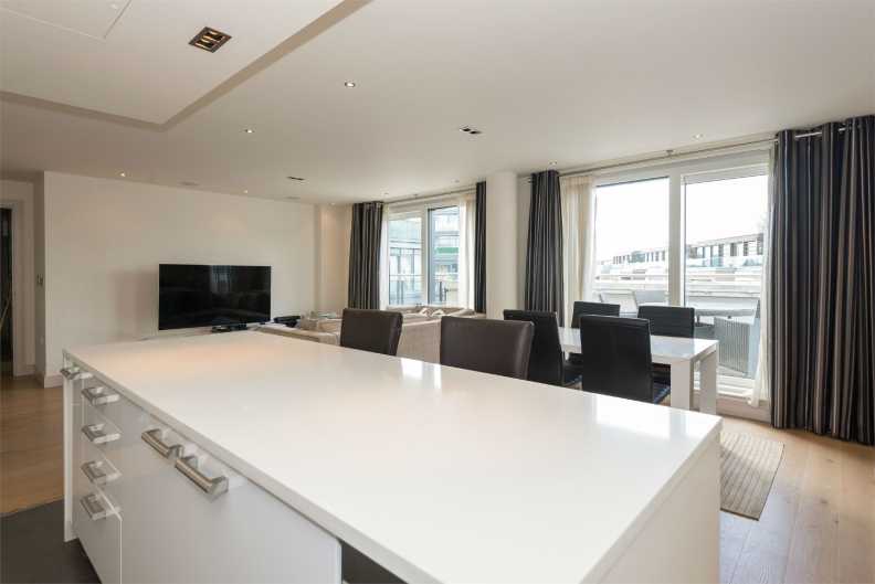 2 bedrooms apartments/flats to sale in Park Street-image 6