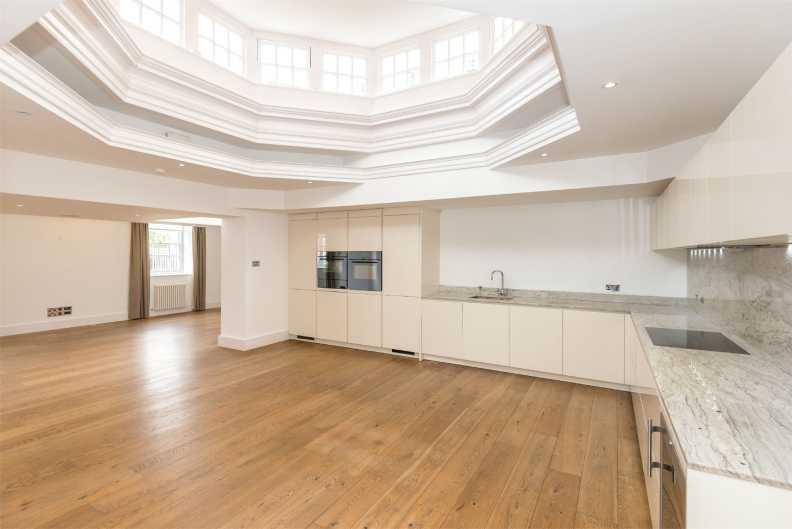 4 bedrooms apartments/flats to sale in Vitali Close, Putney-image 8
