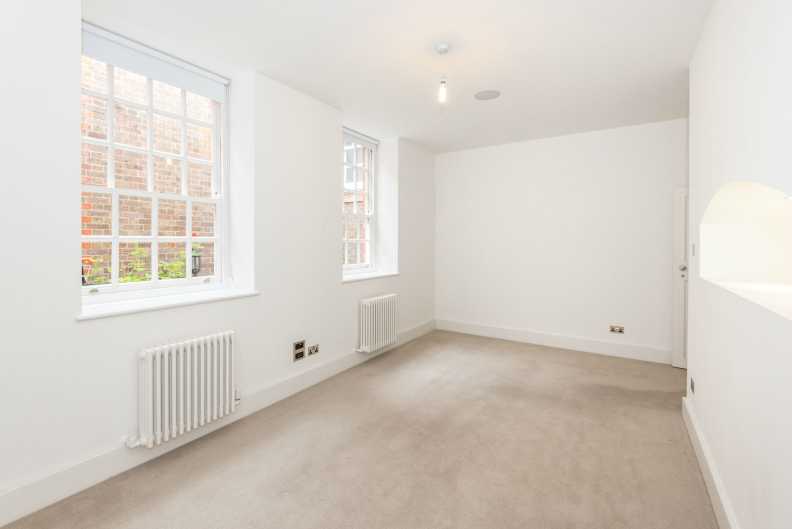 4 bedrooms apartments/flats to sale in Vitali Close, Putney-image 3