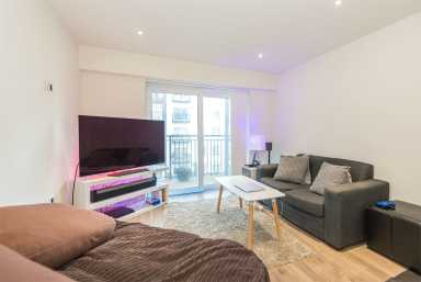 Golding House, 11 Beaufort Square, Colindale - NW9 view 2