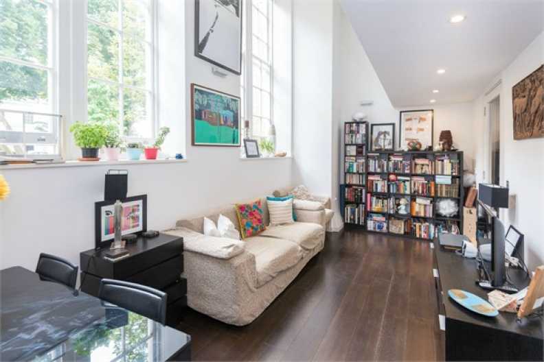 1 bedroom apartments/flats to sale in Augustas Lane, London-image 2