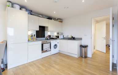 Tilston Bright Square, Abbey Wood SE2 image 5
