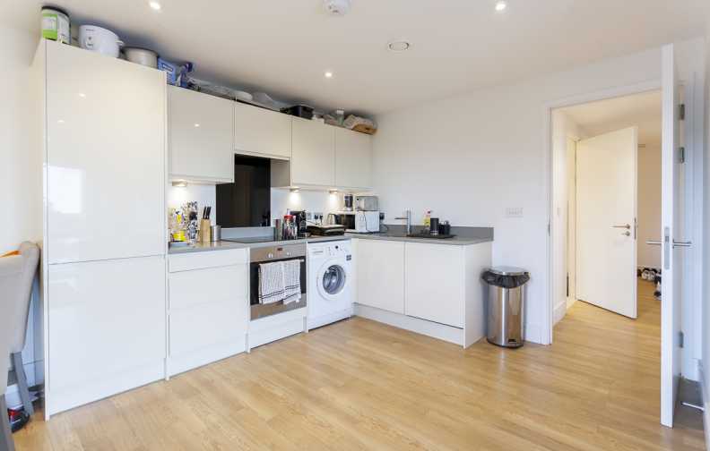 2 bedrooms apartments/flats to sale in Tilston Bright Square, Abbey Wood-image 5