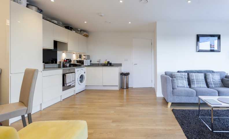 2 bedrooms apartments/flats to sale in Tilston Bright Square, Abbey Wood-image 2