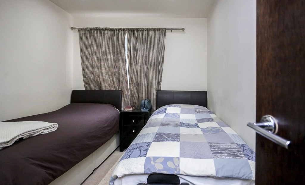 3 bedrooms apartments/flats for sale in Boulevard Drive, Beaufort Park, Colindale - NW9 view 8