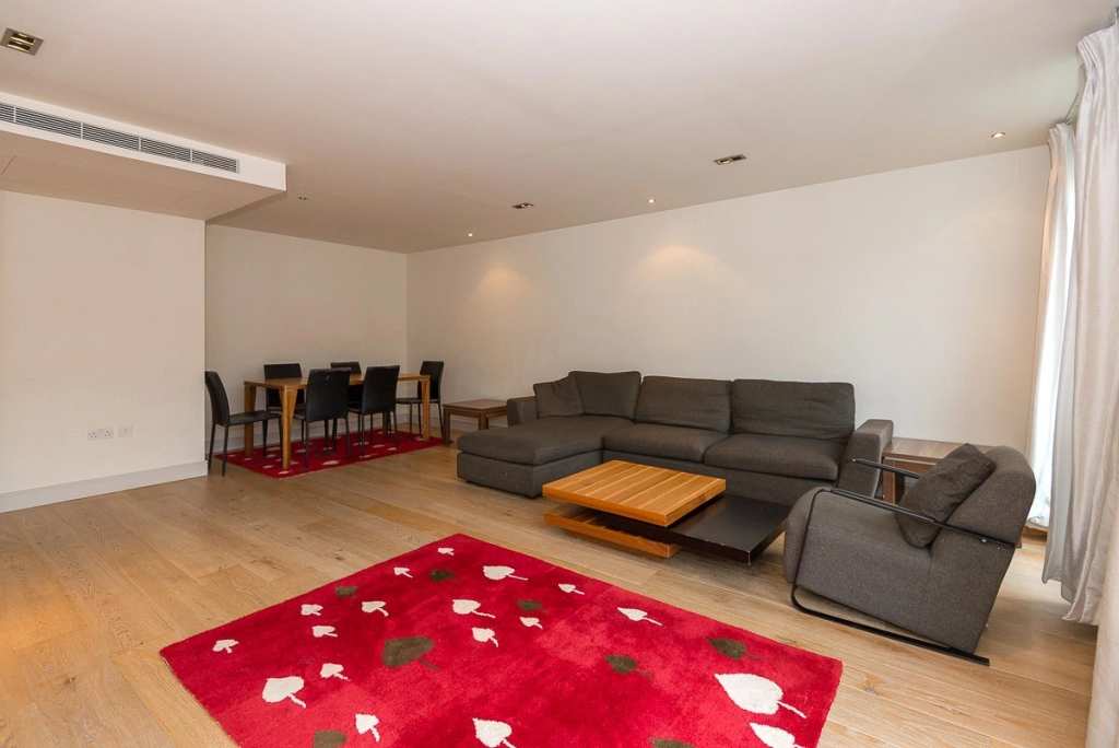 3 bedrooms apartments/flats for sale in Park Street, Chelsea Creek - SW6 view 2