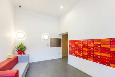 Barking Road, Canning Town - E16 view 7
