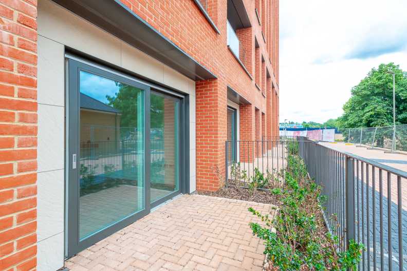 2 bedrooms apartments/flats to sale in Colindale Gardens, Colindale-image 10
