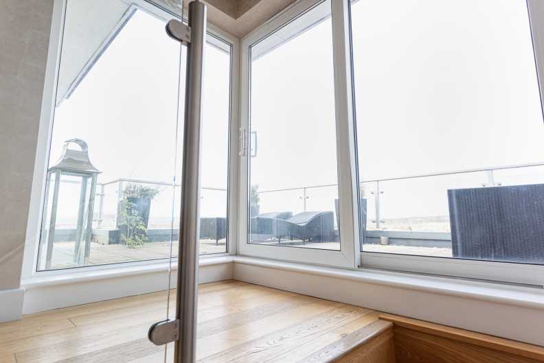 3 bedrooms apartments/flats to sale in Boulevard Drive, Beaufort Park, Colindale-image 31