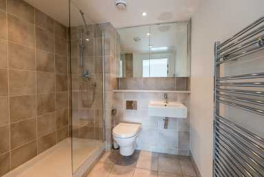 Marsh Wall, Canary Wharf - E14 view 6