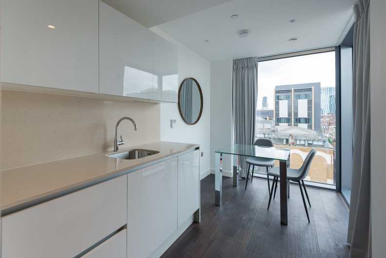 1 bedroom apartments/flats to sale in Royal Mint Street, Tower Hill-image 3