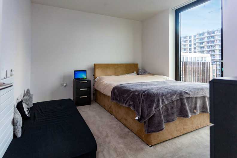 1 bedroom apartments/flats to sale in Rope Terrace, Royal Docks-image 5