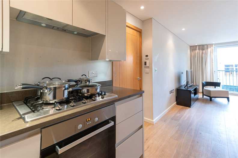 1 bedroom apartments/flats to sale in Kensington Church Street, Notting Hill-image 9