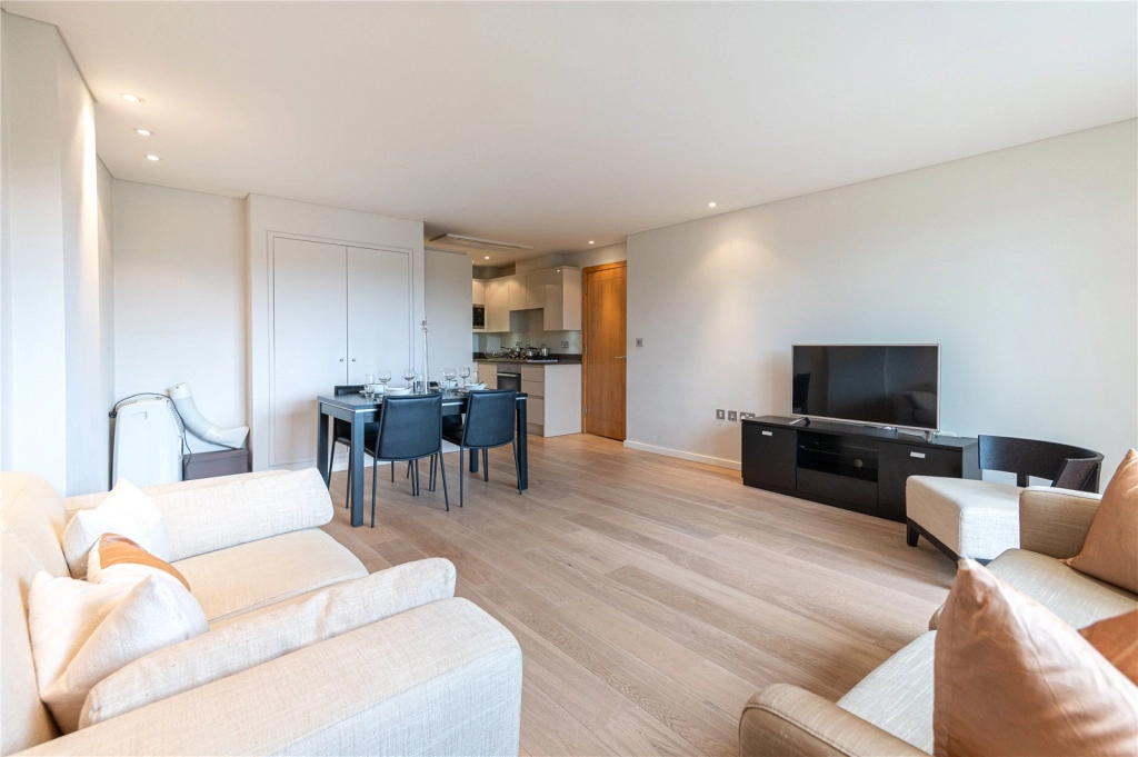 1 bedroom apartments/flats for sale in Kensington Church Street, Kensington - W8 view 15