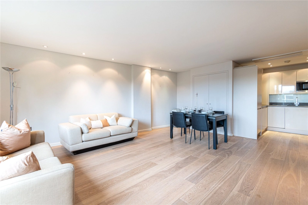 1 bedroom apartments/flats for sale in Kensington Church Street, Kensington - W8 view 14