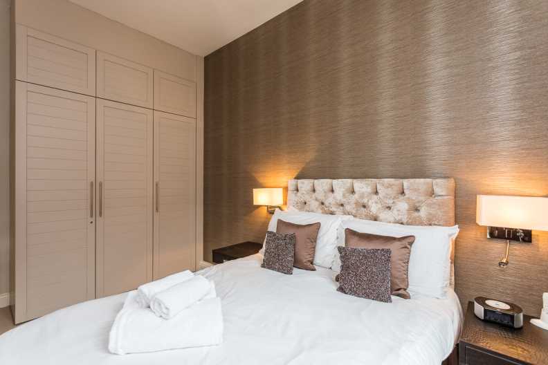 1 bedroom apartments/flats for sale in Strype Street, Spitalfields - E1 view 12