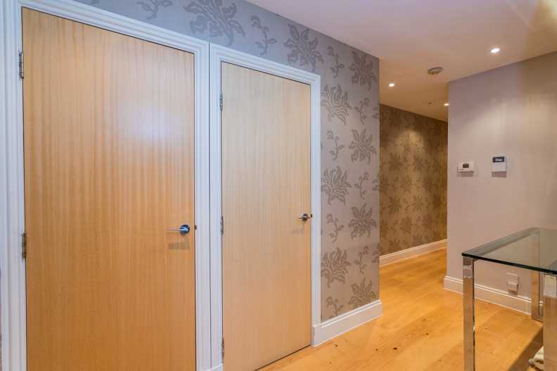 2 bedrooms apartments/flats for sale in Strype Street, Spitalfields - E1 view 12