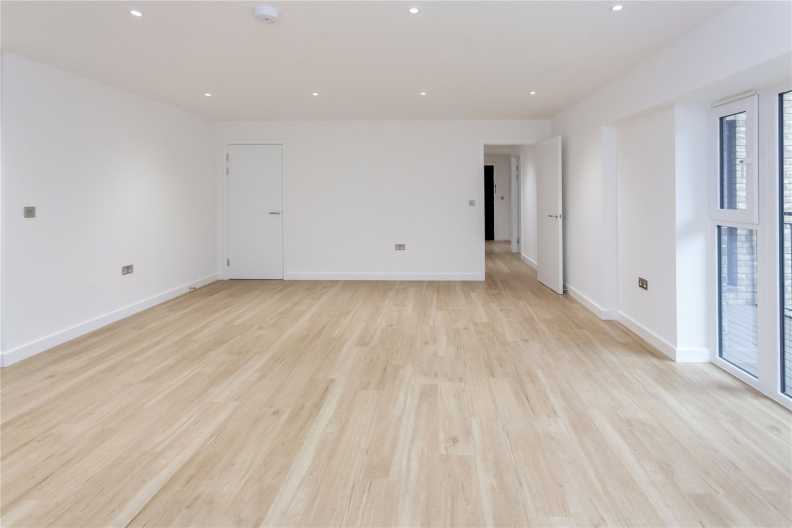 2 bedrooms apartments/flats to sale in Beaufort Square, Colindale-image 12